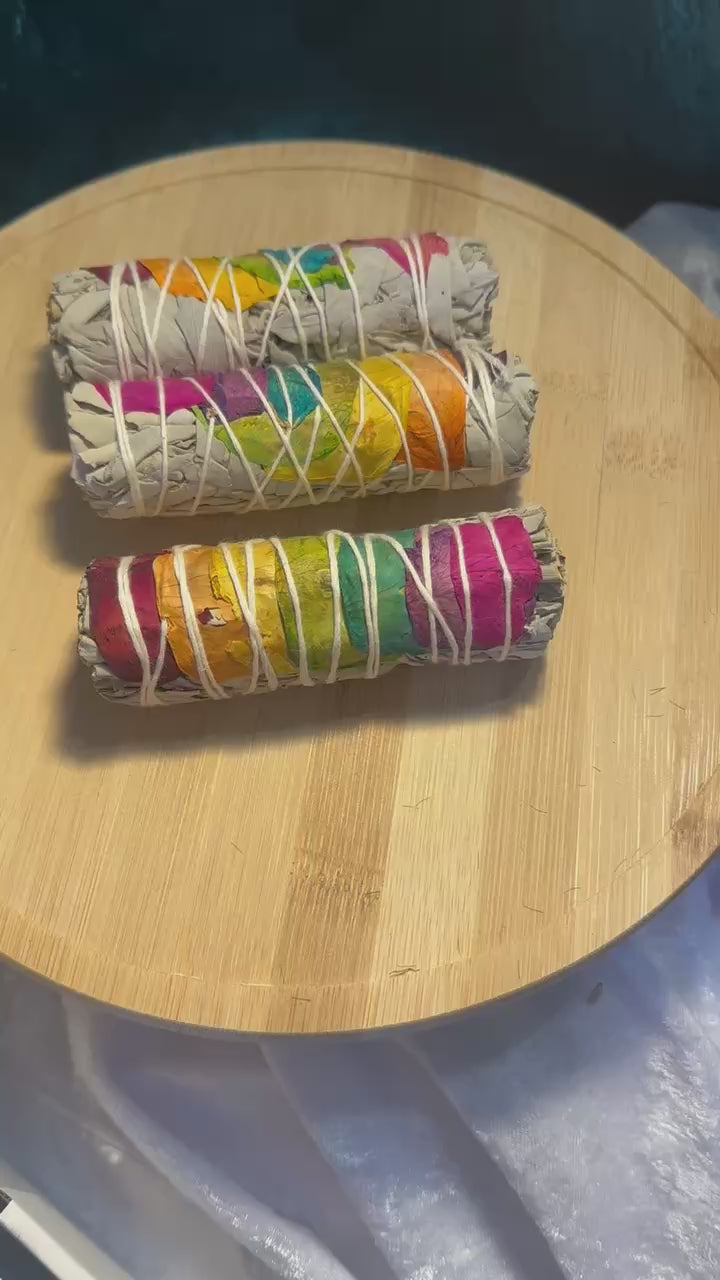 Rainbow 7 Chakra White Sage Rose Petal Smudge Stick 10cm ~ Realign Your Energy